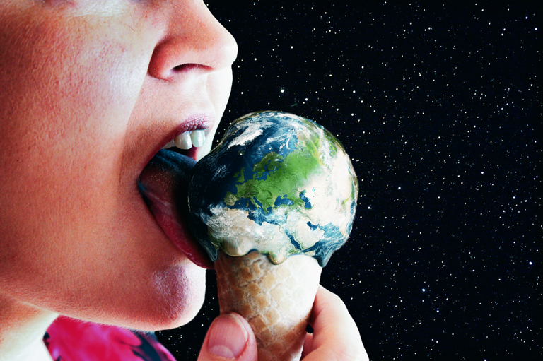 Íris Lilja Jóhannsdóttir_Sweet destruction.png